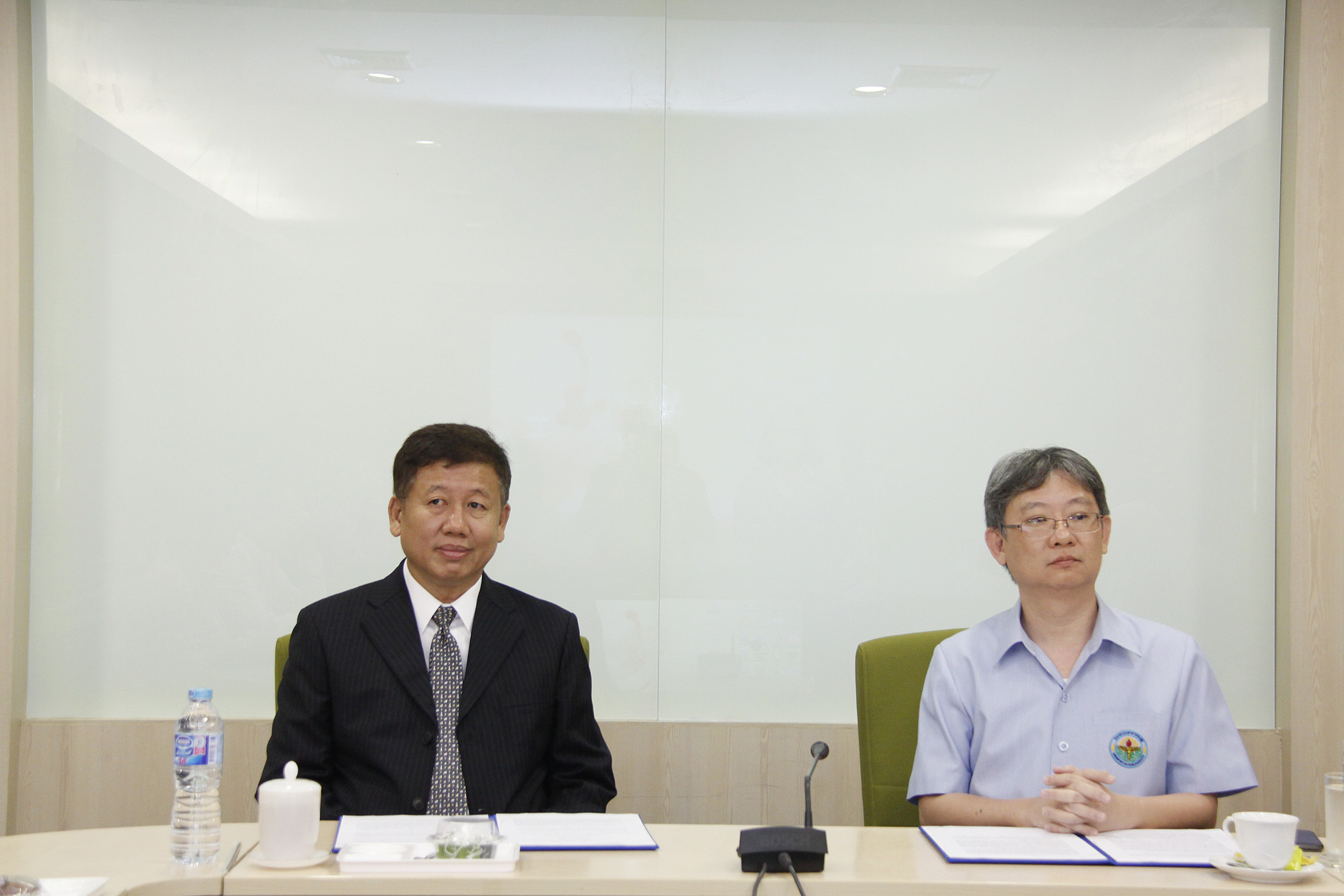 ทช. ประชุม กรมควบคุมโรค ภายใต้บันทึกความเข้าใจและความร่วมมือด้านองค์ความรู้เกี่ยวกับแมงกะพรุนพิษ