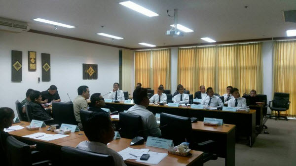 ประชุมหารือเรื่องการจัดเก็บขยะในทะเลบริเวณหมู่เกาะเสม็ด