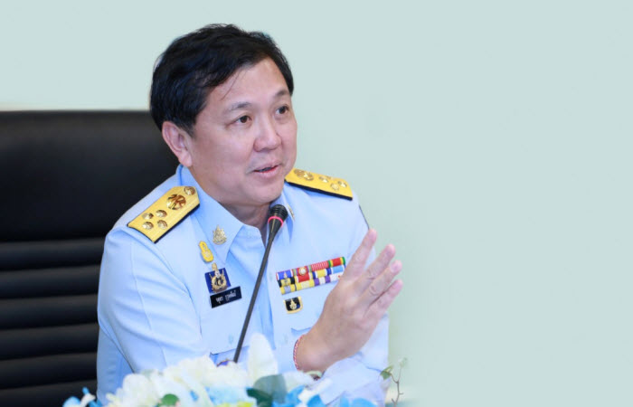 ทช.ประชุมโครงการชายหาดปลอดบุหรี่