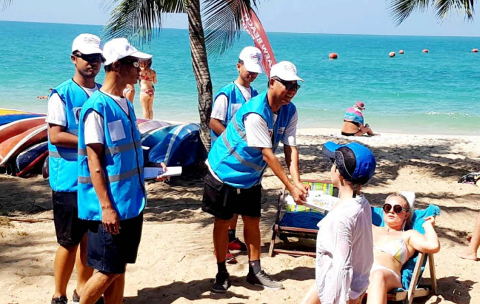 สบทช.2 รณรงค์ประชาสัมพันธ์ชายหาดปลอดบุหรี่
