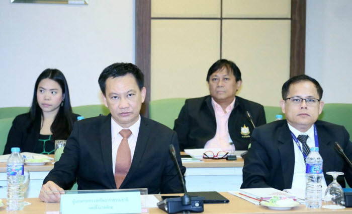 รองฯ โสภณ ร่วมหารือแก้ไขปัญหาการทำประมงผิดกฎหมาย (IUU Fishing)