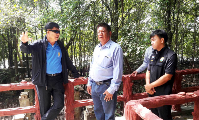 รองอธิบดี ทช. ลงพื้นที่เตรียมเปิดโครงการป่าในเมือง จ.กระบี่