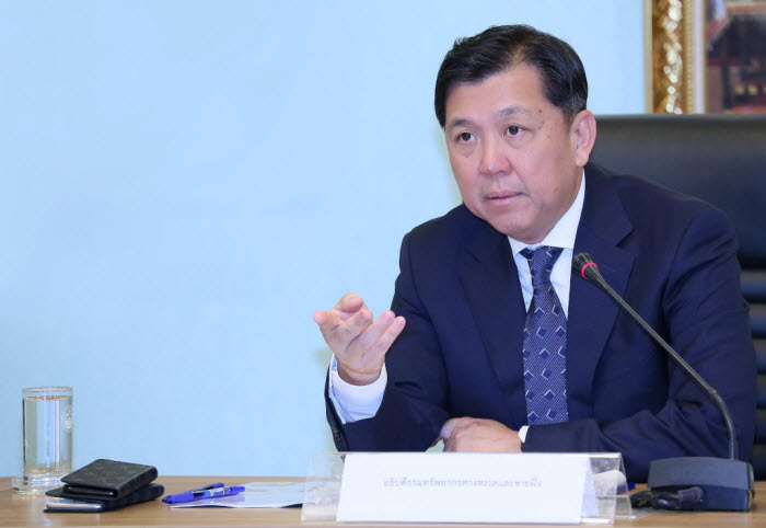 อธิบดี ทช. ประชุมคณะกรรมการโครงการอนุรักษ์แนวปะการังและสิ่งมีชีวิตใต้ทะเลไทย