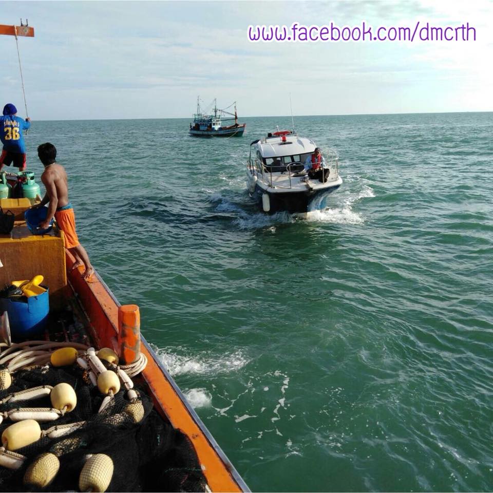 ตรวจเรือประมงปัตตานี ไม่พบผิดกฎหมาย