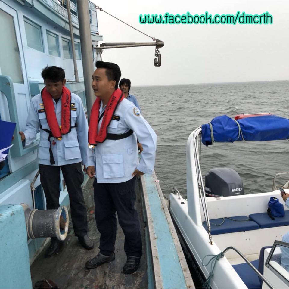ตรวจเรือประมงเพชรบุรี ไม่พบผิดกฎหมาย