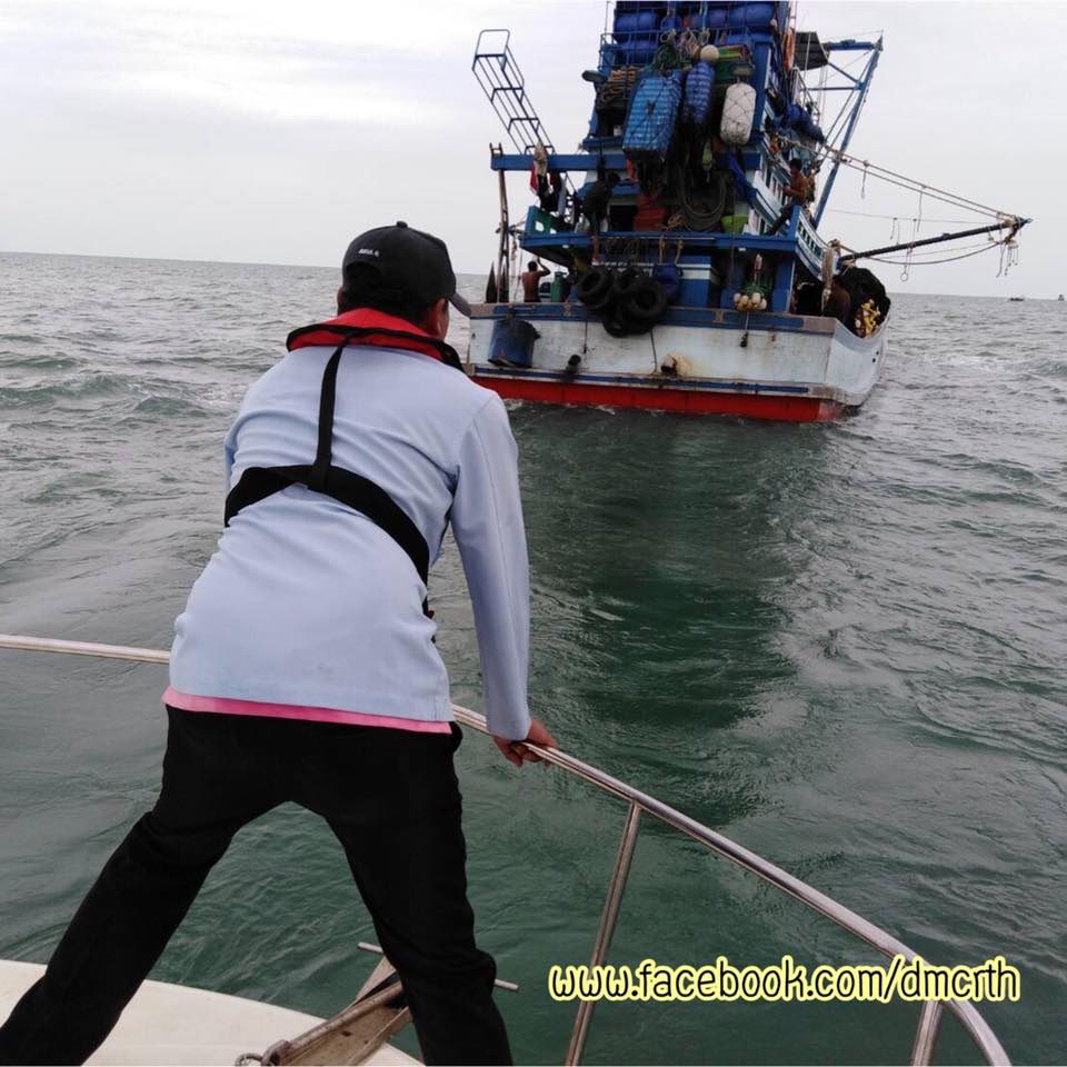 ตรวจเรือประมงปัตตานี ไม่พบผิดกฎหมาย