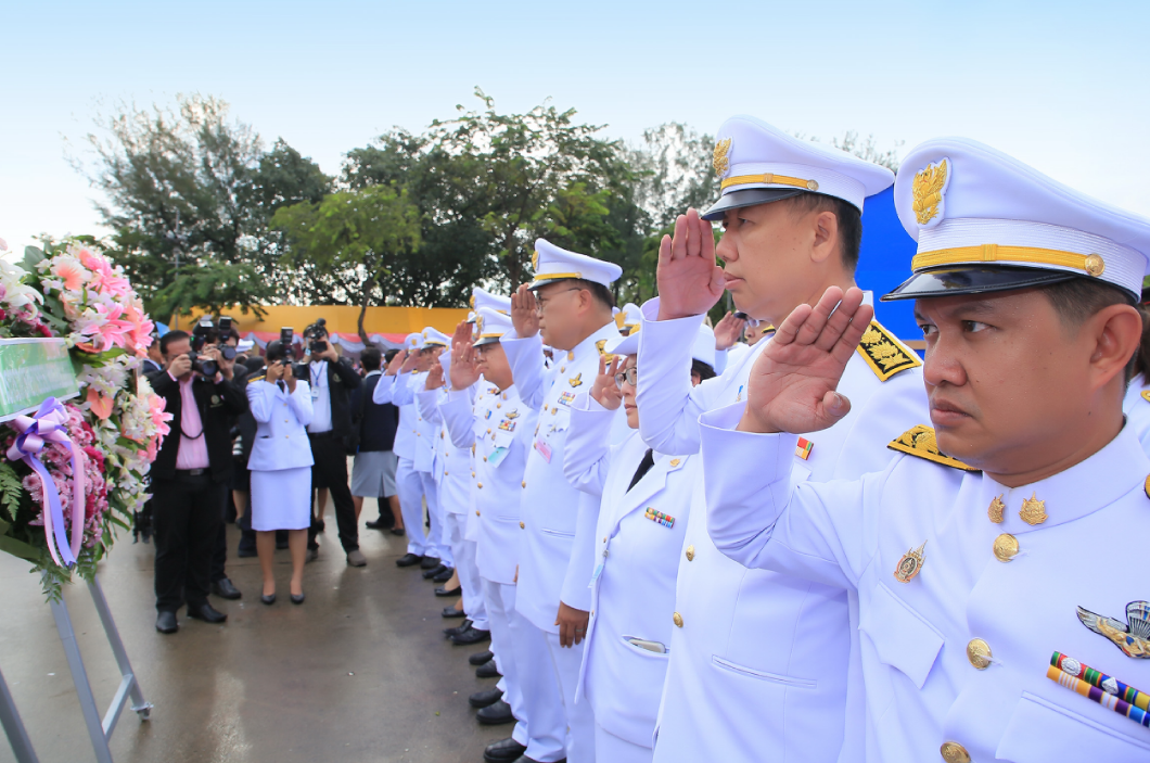 ทช.ร่วมพิธีวางพวงมาลาเนื่องในวันคล้ายวันสวรรคต รัชกาลที่ 5