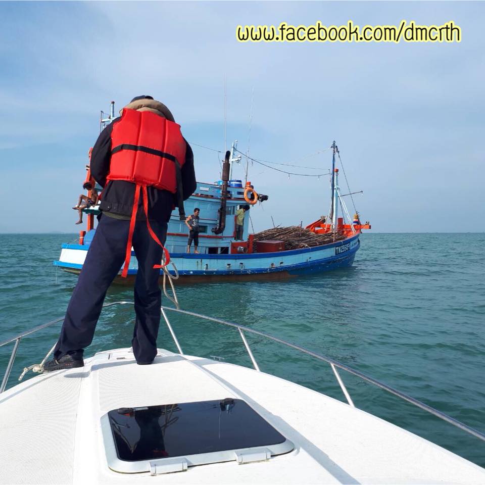 ตรวจเรือประมงปัตตานี ไม่พบผิดกฎหมาย