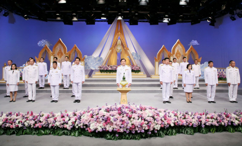 อธิบดี ทช. นำคณะผู้บริหารร่วมบันทึกเทปถวายพระพรฯ รัชกาลที่ 10