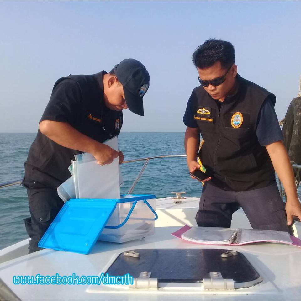 ตรวจเรือประมงปัตตานี ไม่พบผิดกฎหมาย
