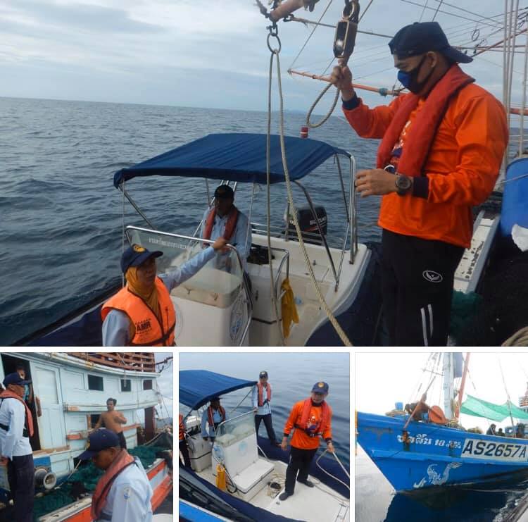 ตรวจเรือประมงทะเลตรัง เอกสารครบตามระเบียบ IUU
