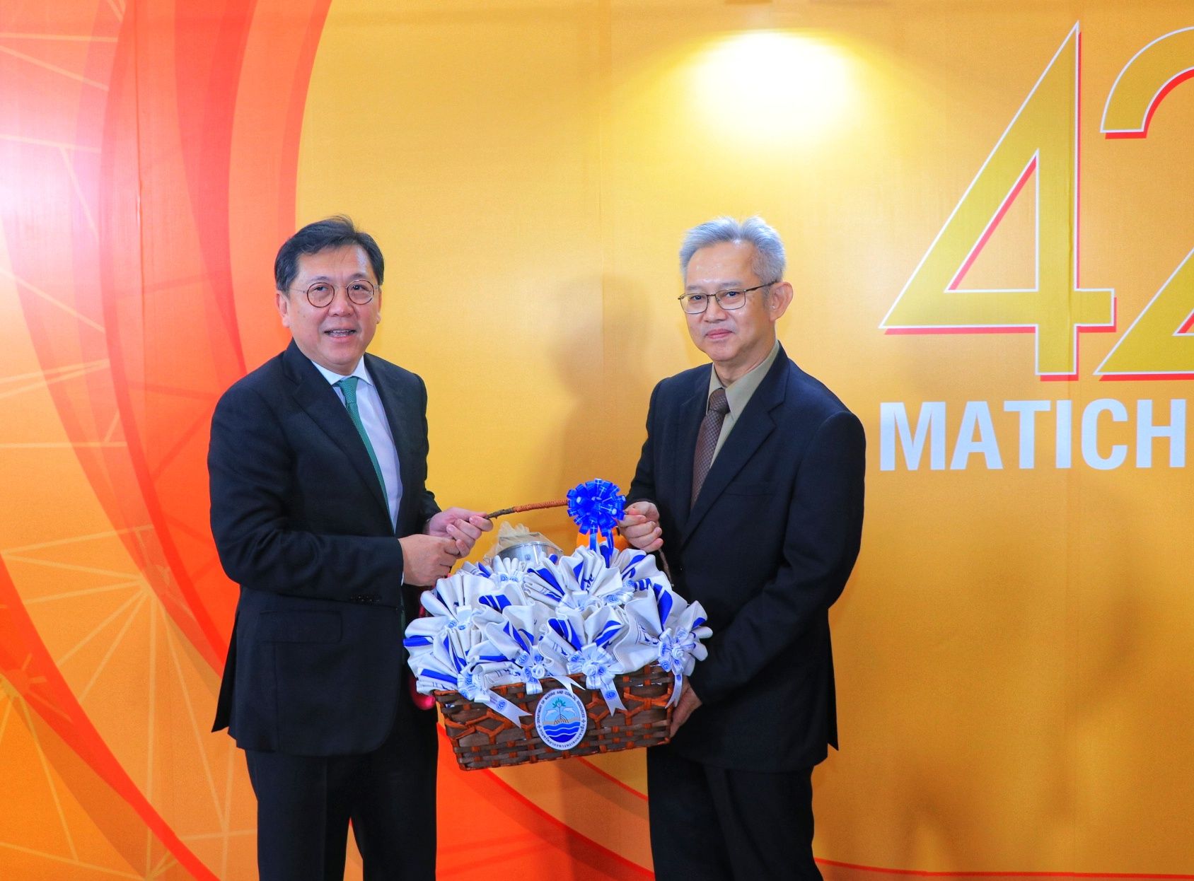 ทช. ร่วมแสดงความยินดีกับมติชน ก้าวเข้าสู่ปีที่ 42
