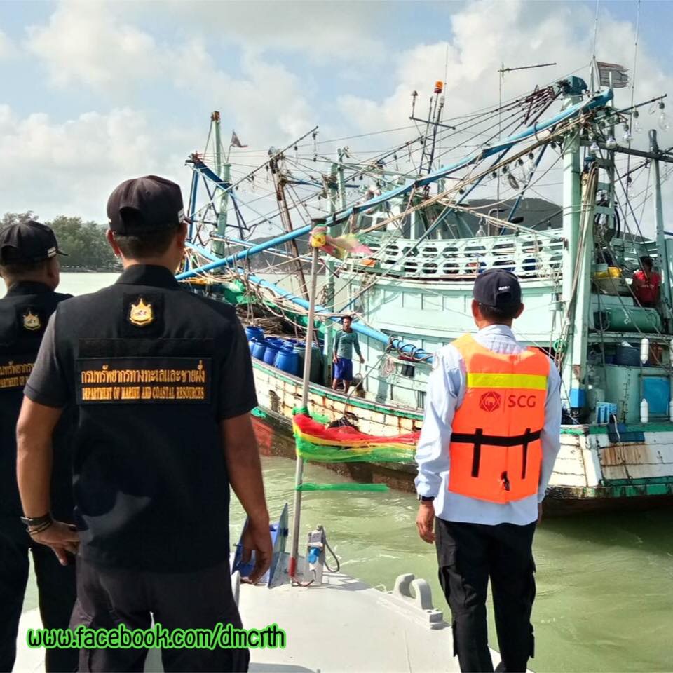ตรวจเรือประมงสงขลา ไม่พบทำลายปะการังเทียม