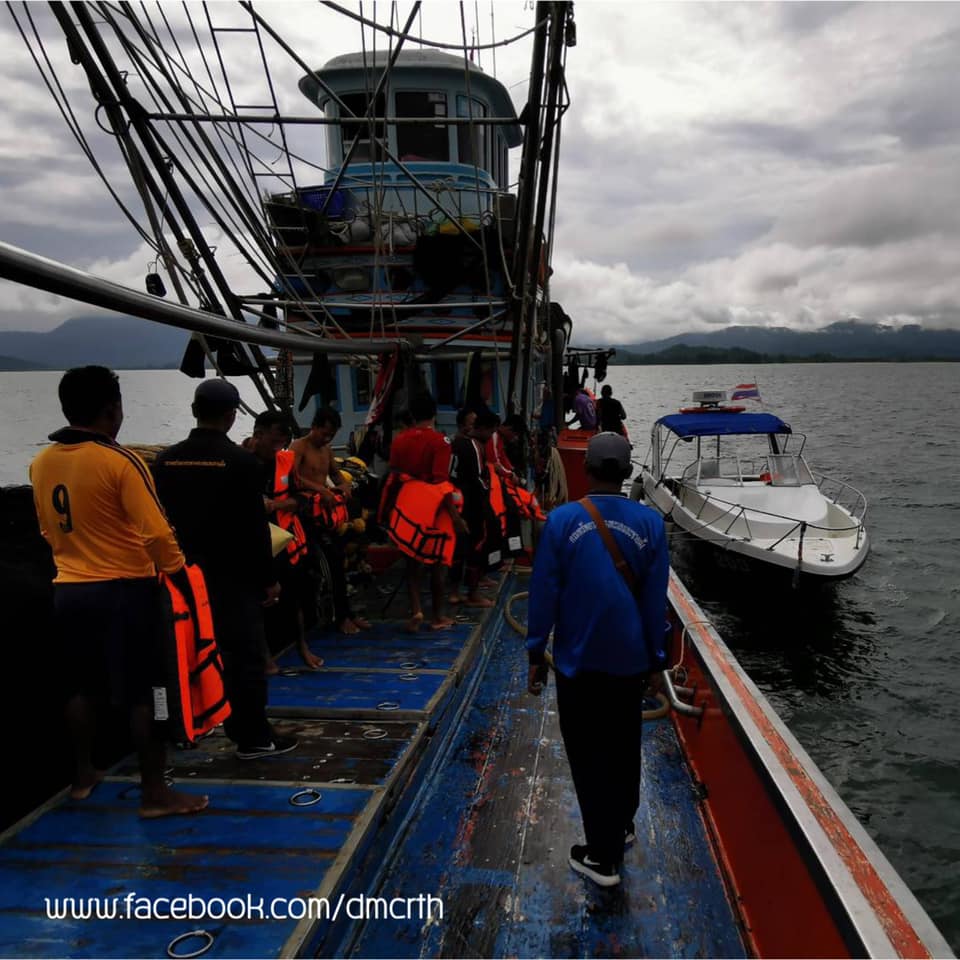 ตรวจเรือประมงพังงา เอกสารครบตามระเบียบ IUU