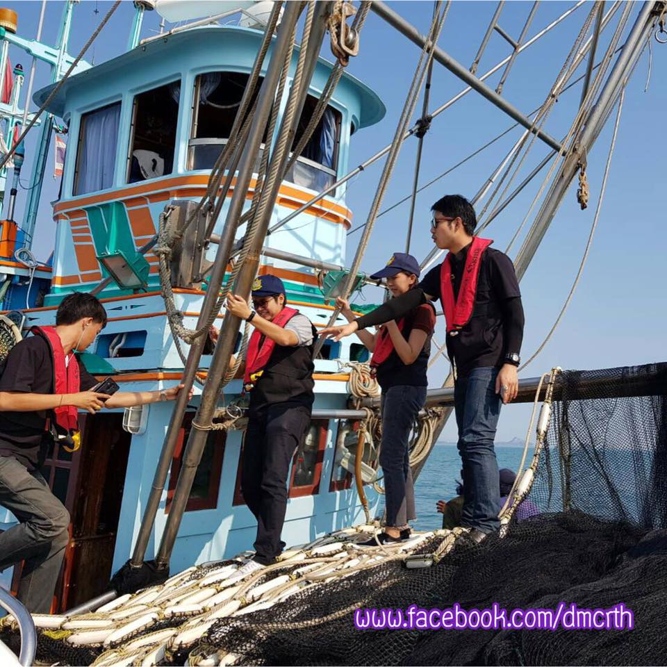 ตรวจเรือประมงประจวบฯ เพชรบุรีไม่พบผิดกฎหมาย