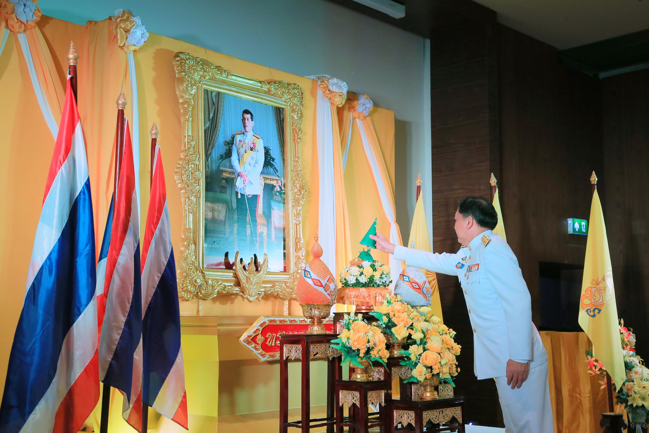 ทช. จัดพิธีถวายพระพรชัยมงคลพระบาทสมเด็จพระเจ้าอยู่หัว และถวายสัตย์ปฏิญาณเพื่อเป็นข้าราชการที่ดีและพลังของแผ่นดิน