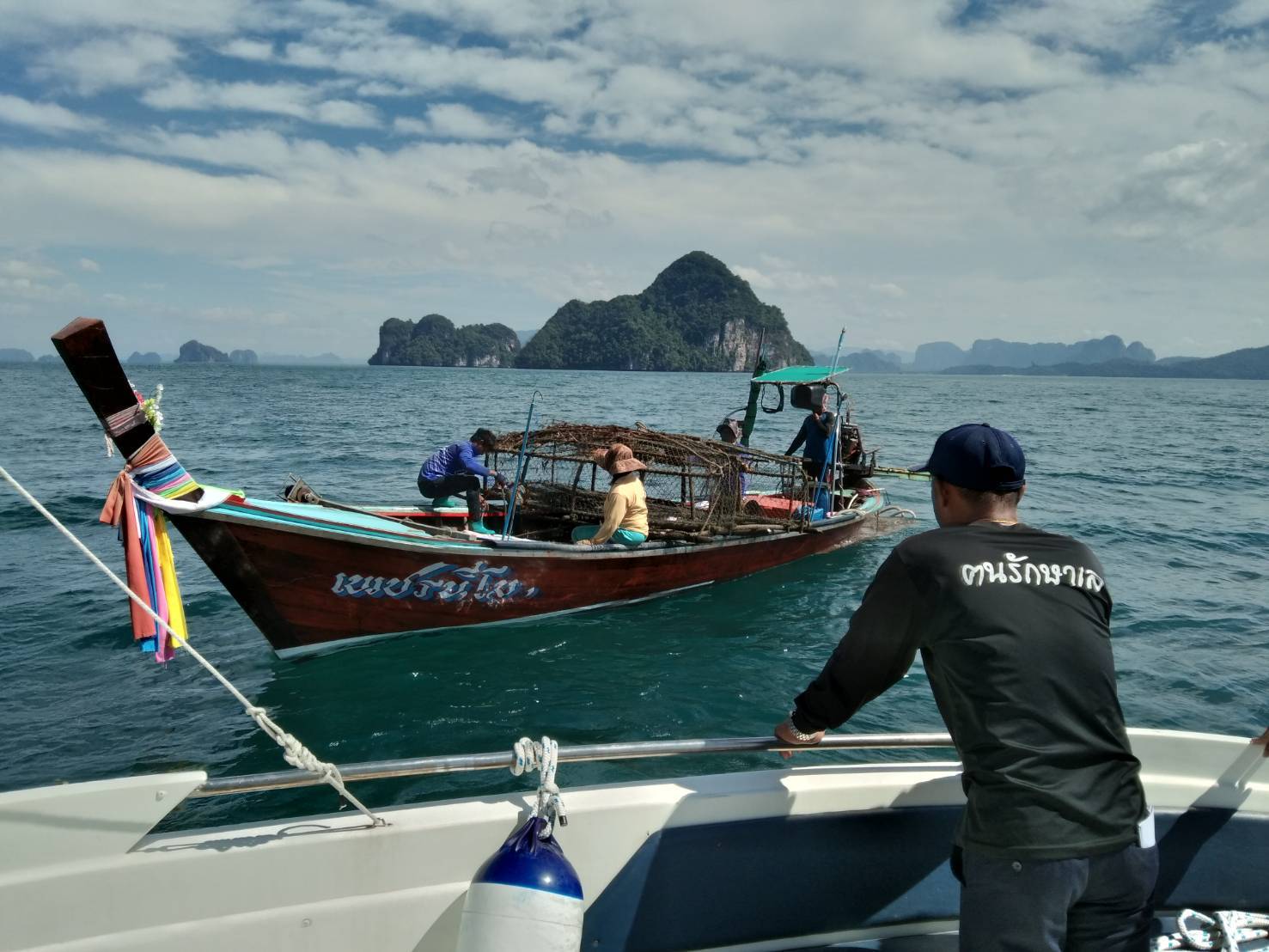วอนเรือนำเที่ยวและเรือประมงอย่ามักง่ายทิ้งสมอเรือทำลายแนวปะการัง