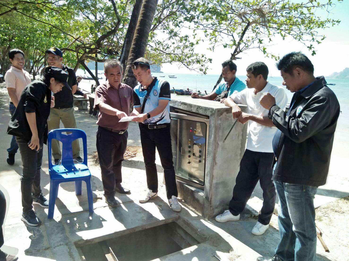 สทช.7 รุดตรวจสอบกรณีการปล่อยน้ำเสียบริเวณชายหาดอ่าวนาง