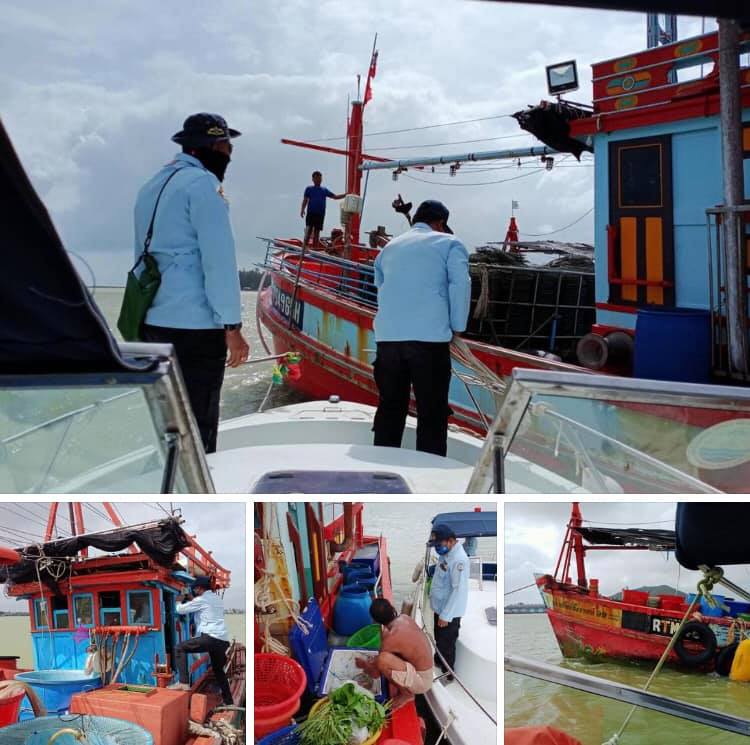 ตรวจเรือประมงทะเลสงขลา เอกสารครบตามระเบียบ IUU