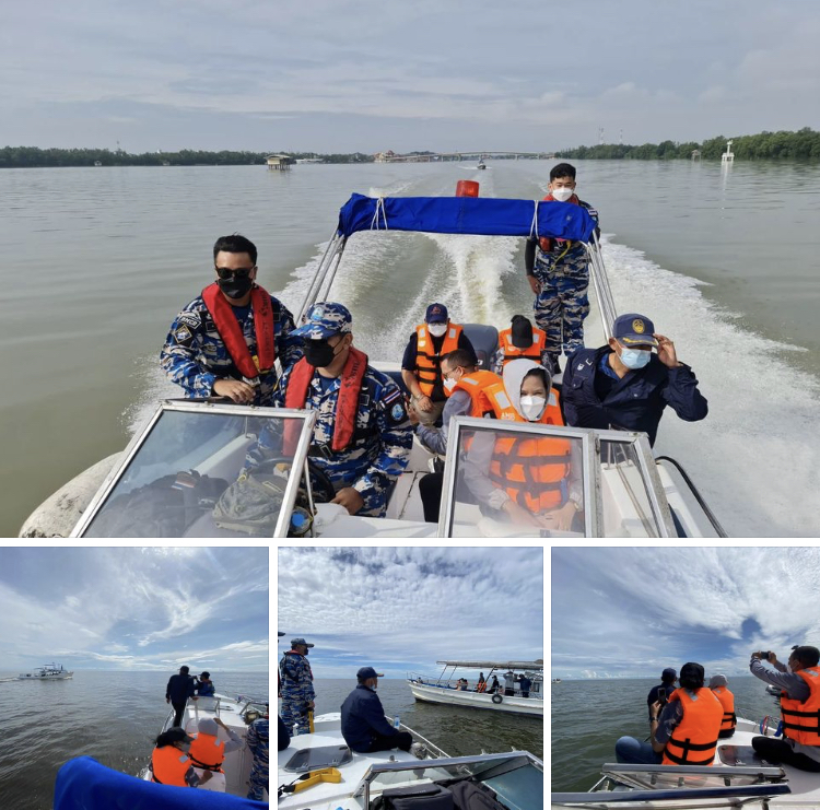 ล่องเรือ กำกับการท่องเที่ยวชมวาฬบรูด้านทะเลเพชรบุรี
