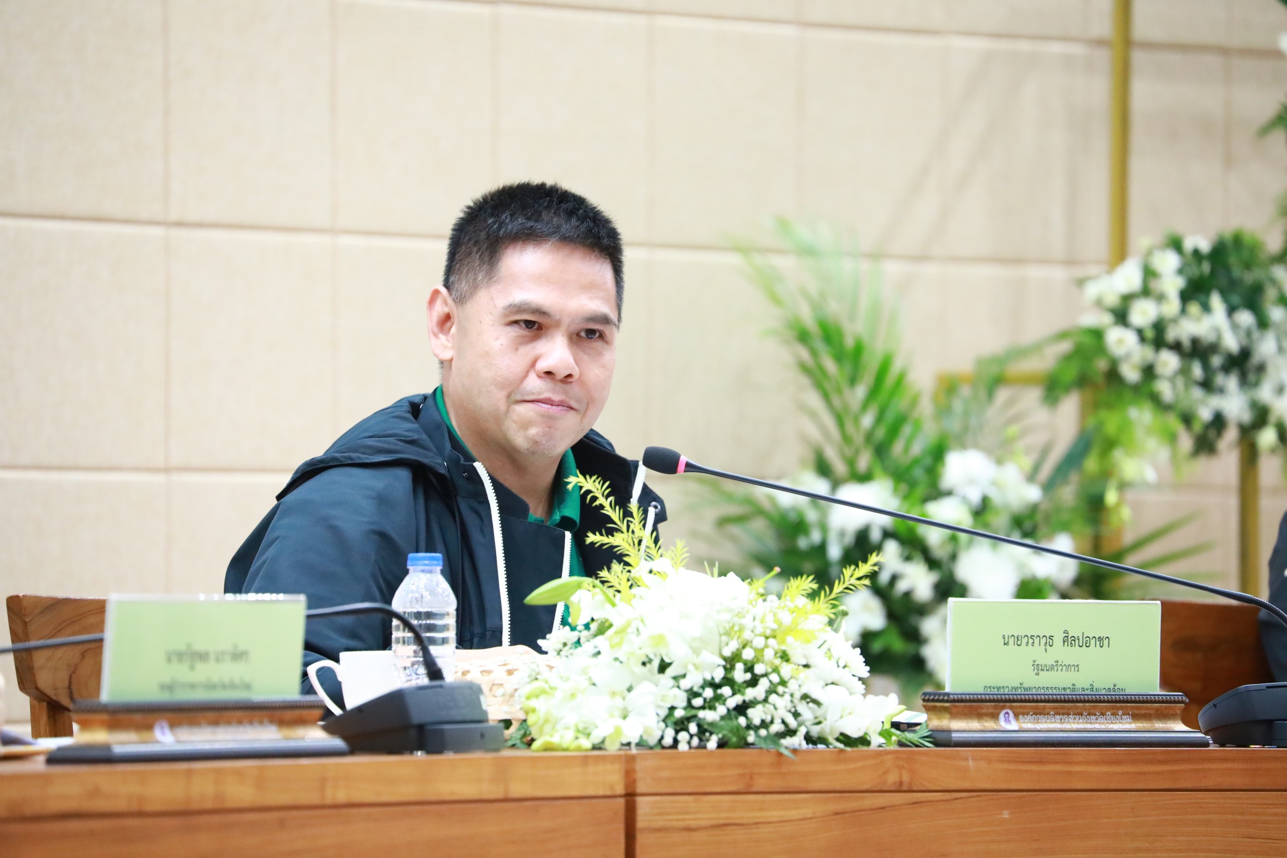 "วราวุธ" เร่งแก้ไขปัญหาคุณภาพน้ำคลองแม่ข่า จ.เชียงใหม่ ให้กลับมาสวยใสดั่งเดิม