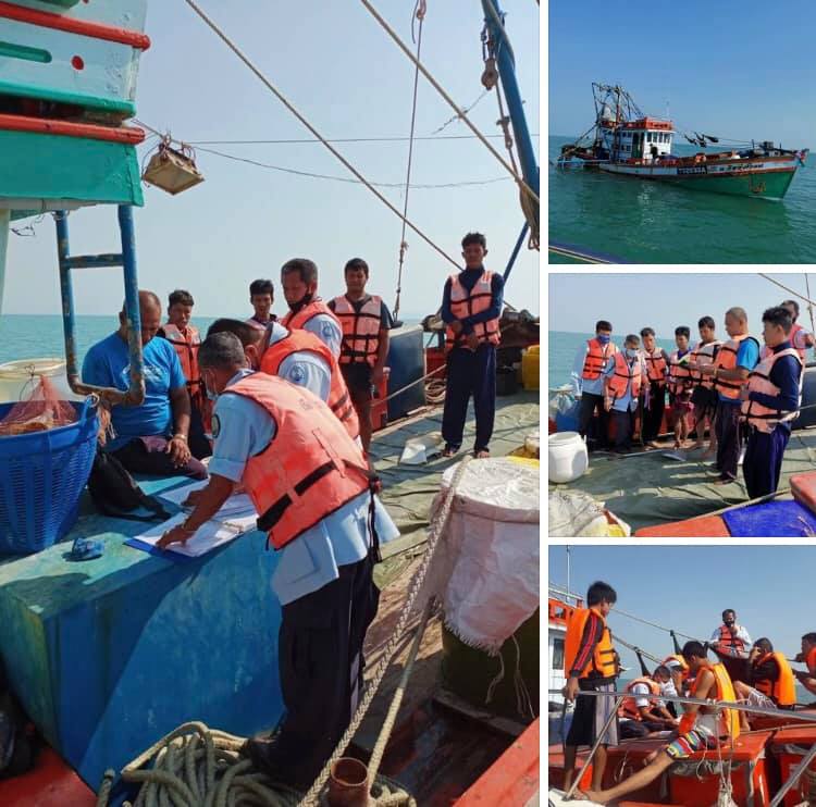ตรวจเรือประมงทะเลสุราษฎร์ธานี เอกสารครบตามระเบียบ IUU