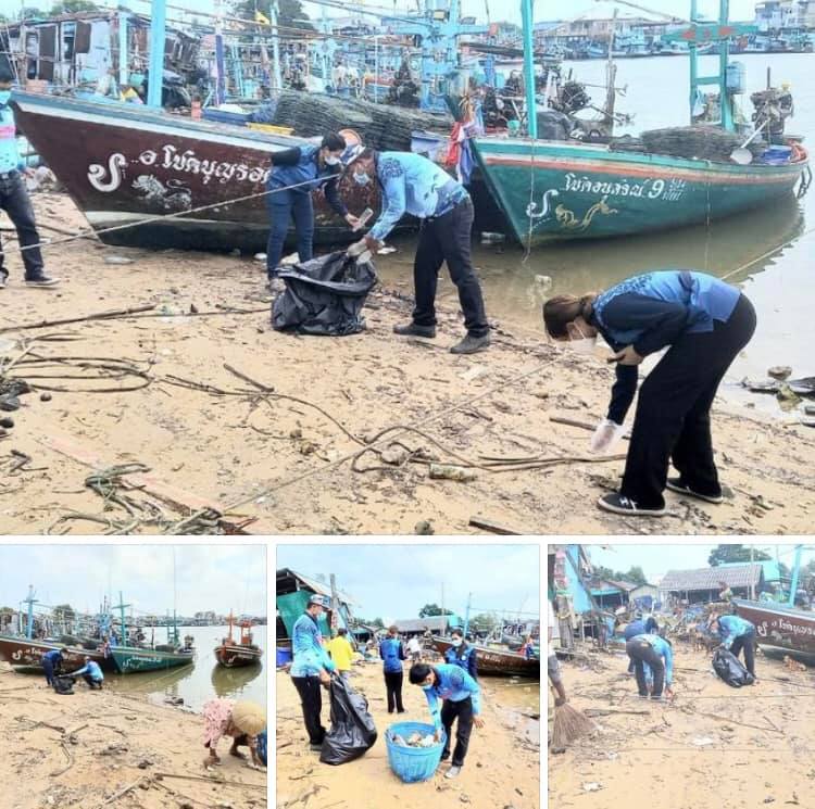 กิจกรรมดีของชาวปากน้ำปราณ จัดเก็บขยะชายหาดประจำทุกวันพระ