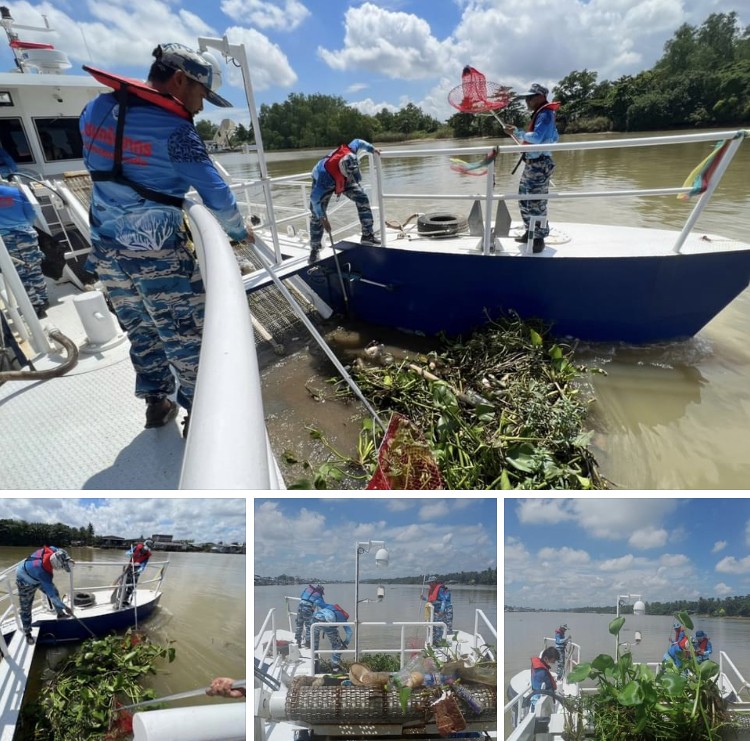 ล่องเรือเก็บขยะปากน้ำอ่าวบ้านดอน ปากแม่น้ำตาปี