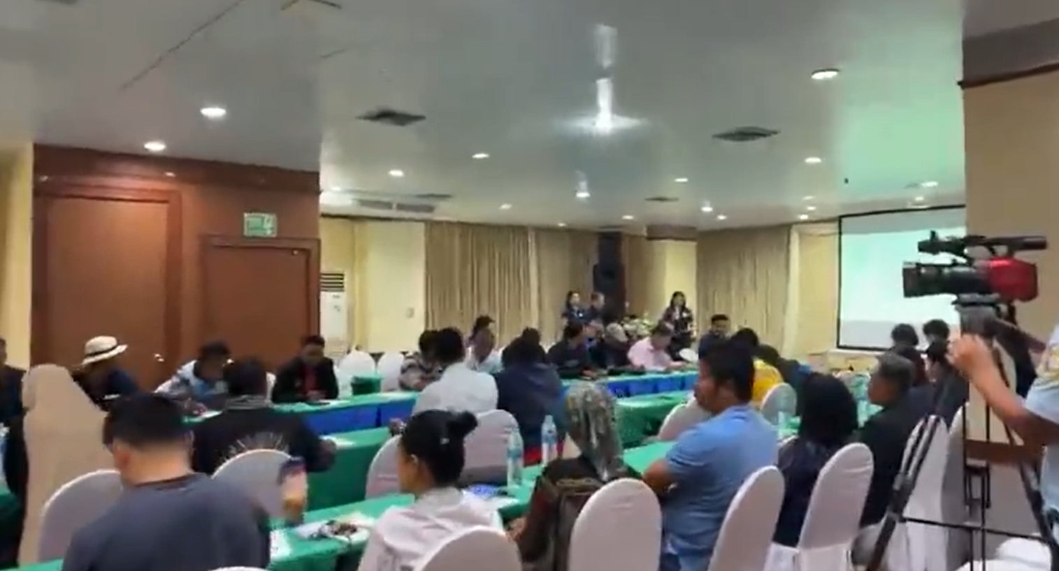 Live พิธีเปิดประชุมสัมมนาเครือข่ายผู้แทนชุมชนชายฝั่งในคณะกรรมการทรัพยากรทางทะเลและชายฝั่งจังหวัด และกรรมการทรัพยากรทางทะเลและชายฝั่งแห่งชาติ