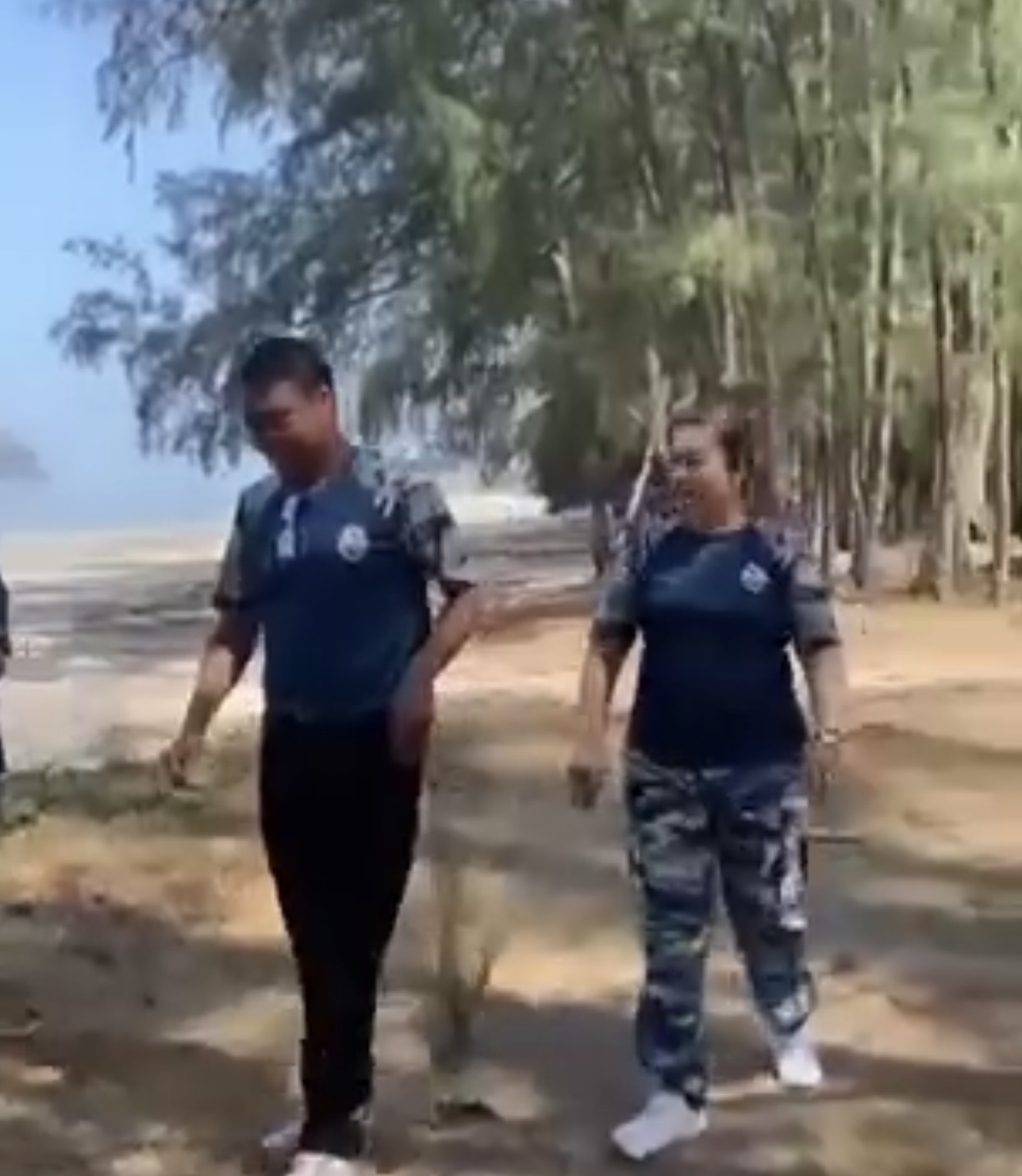 ทช. ลุยดูแลนักท่องเที่ยวหาดคลองสน เข้มมาตรการความปลอดภัย-สิ่งแวดล้อม เที่ยวสงกรานต์ปลอดภัย