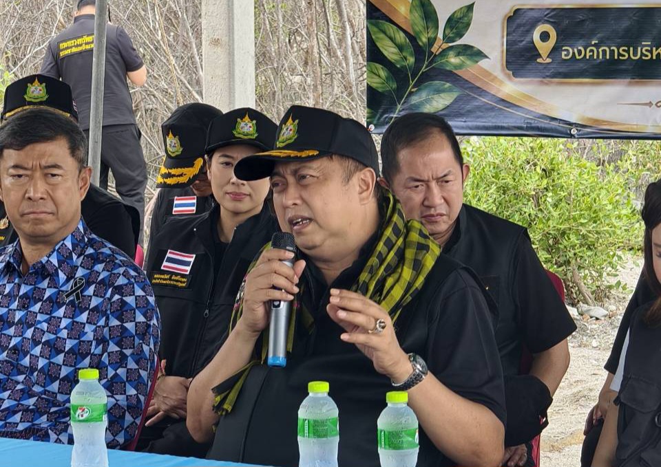 อธิบดีกรมทะเล ร่วมลงพื้นที่ปากทะเล จ.เพชรบุรี รับฟังปัญหากระซ้าปิดปากคลอง–กัดเซาะชายฝั่ง