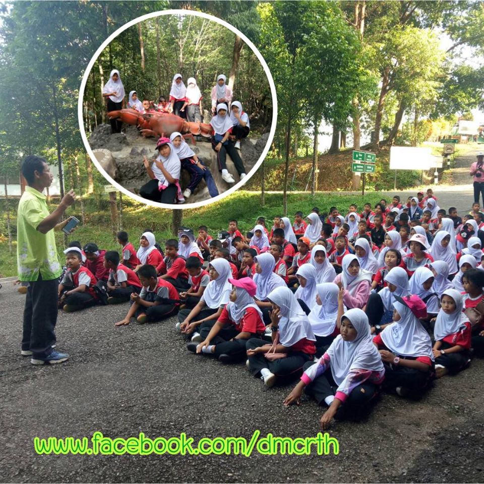 ปลูกฝังการอนุรักษ์ป่าชายเลนให้น้องๆ คณะบ้านสำนึก