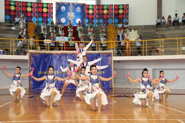 ทีมเชียร์ลีดเดอร์ ทส.’58 (ทีมสีฟ้า)