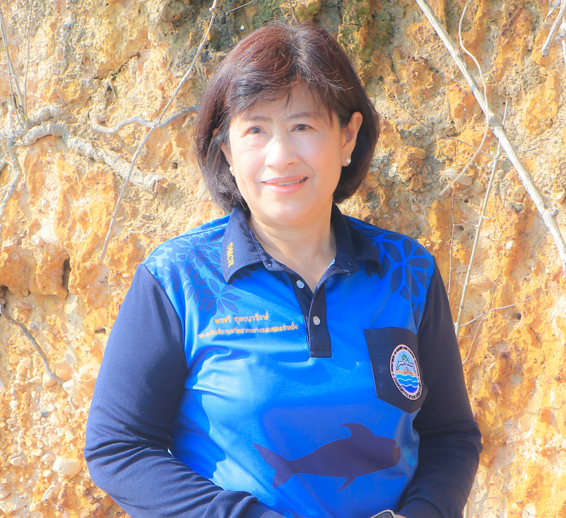 "รองพรศรี" เดินหน้าติดตามสถานการณ์ด้านการกัดเซาะชายฝั่ง ในพื้นที่จังหวัดประจวบคีรีขันธ์ และเพชรบุรี