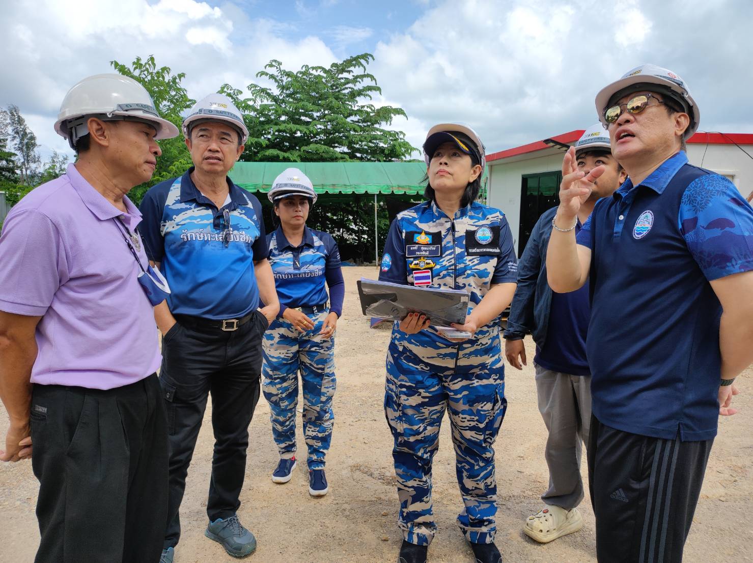 "รองพรศรี" ลงพื้นที่ตรวจเยี่ยมความก้าวหน้าโครงการก่อสร้างพิพิธภัณฑ์สิ่งมีชีวิตใต้ทะเลไทยเฉลิมพระเกียรติ จังหวัดภูเก็ต