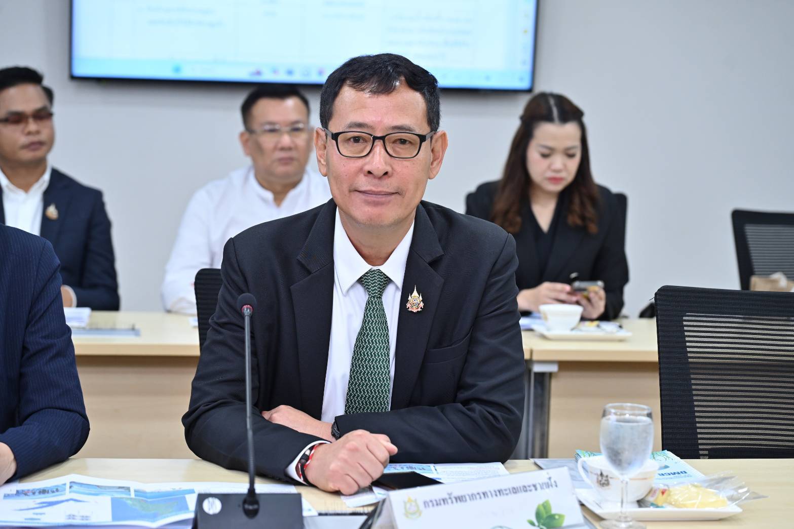 รองอธิบดี ทช. ร่วมประชุมจัดทำข้อเสนอโครงการขับเคลื่อนเศรษฐกิจ ควบคู่ไปกับการดูแลทรัพยากรธรรมชาติอย่างยั่งยืน
