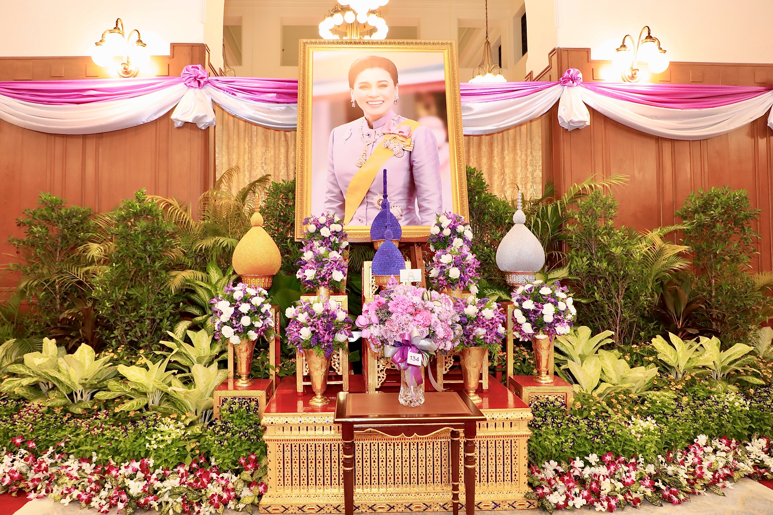 กรมทะเลร่วมพิธีลงนามถวายพระพรชัยมงคล สมเด็จพระนางเจ้าฯ พระบรมราชินี เนื่องในวันเฉลิมพระชนมพรรษา 3 มิถุนายน 2568